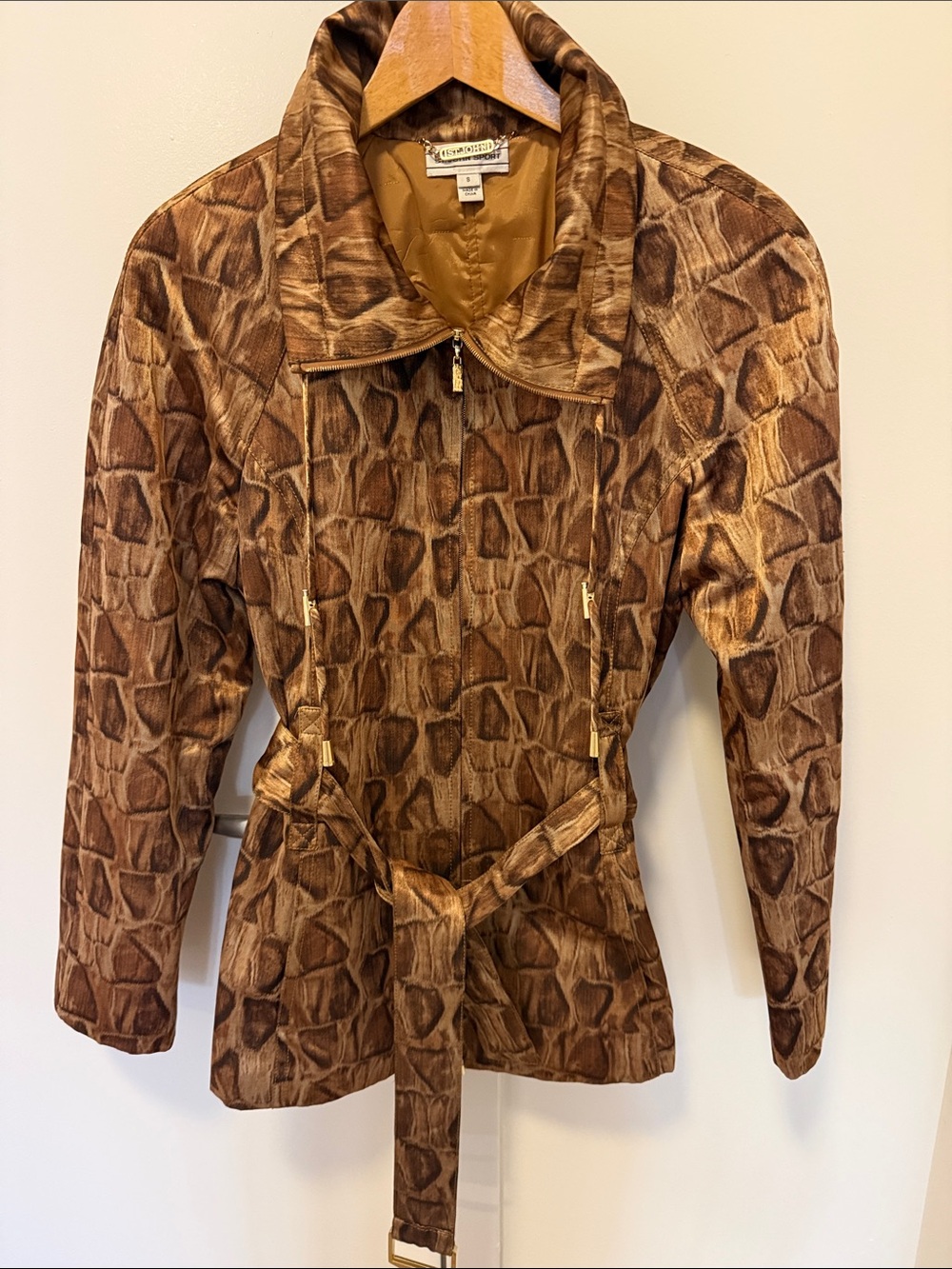 St.John Sport Brown/Gold Animal Print Zip Up Women’s Jacket. Size Small.